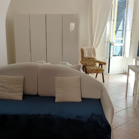 Appartamento Saragone Salerno Exterior foto